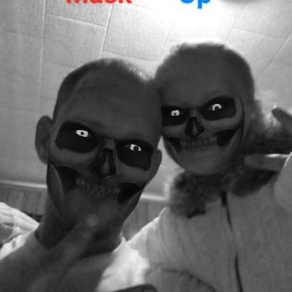 Meet your Posher, Andrew - Picture 1 of 1